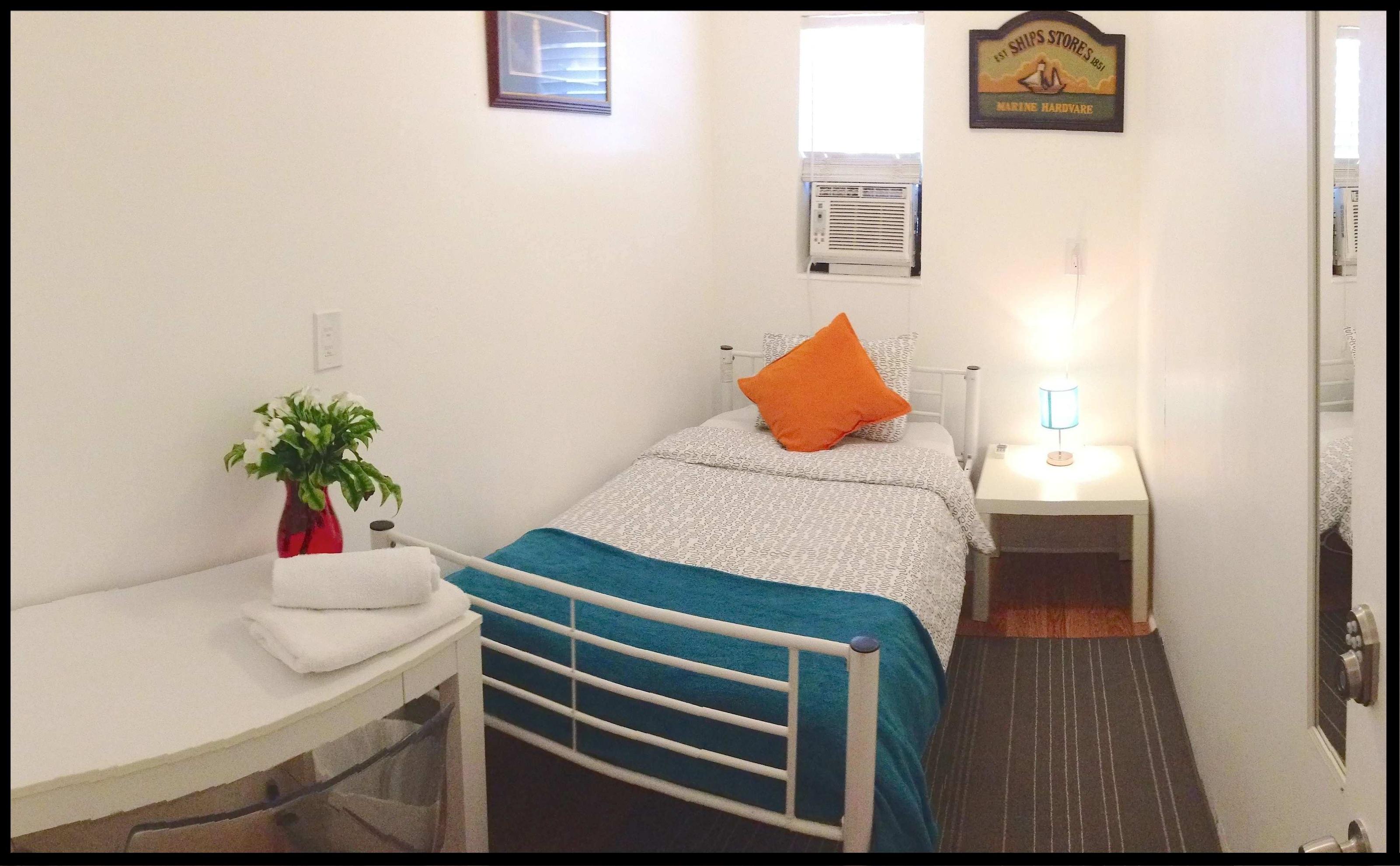 Bikini Hostel, Cafe & Beer Garden (Adults Only) Miami Beach Exterior photo