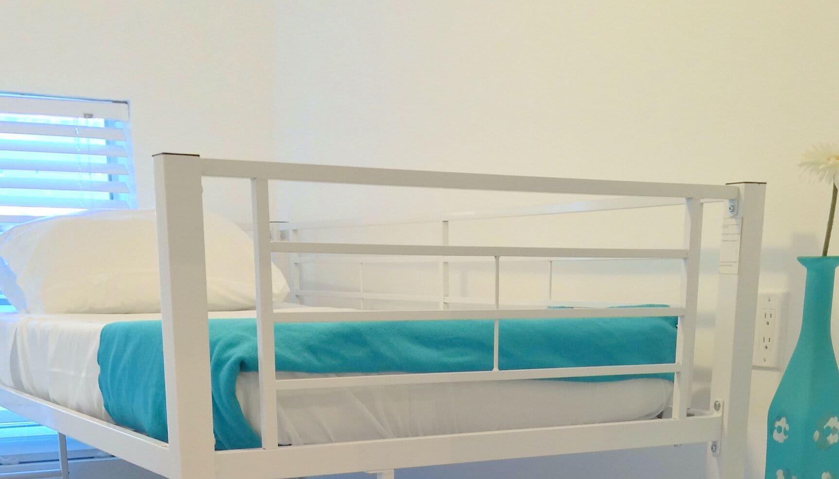 Bikini Hostel, Cafe & Beer Garden (Adults Only) Miami Beach Exterior photo
