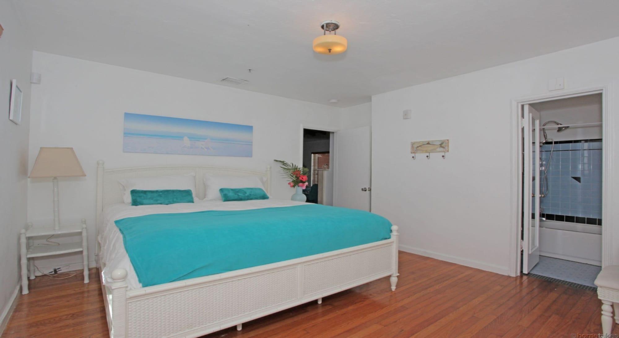 Bikini Hostel, Cafe & Beer Garden (Adults Only) Miami Beach Exterior photo